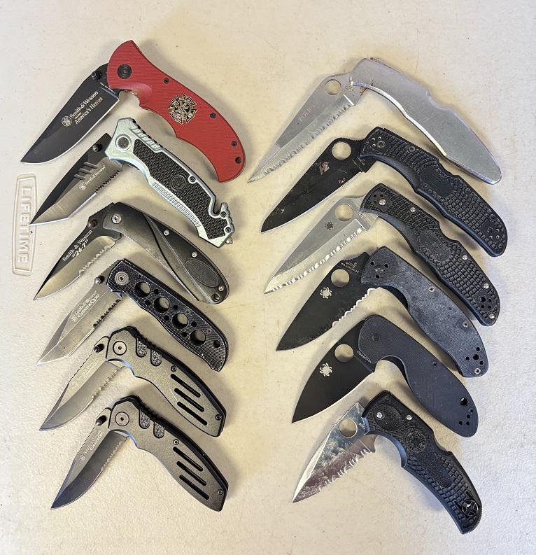 Pocketknives #3 - related image
